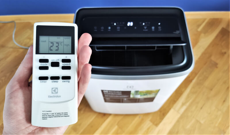 pilot klimatyzatora przenośnego Electrolux EXP26U338HW