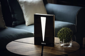 osuszacz powietrza Camry CR 7903 na stoliku w salonie recenzja Nachłodno